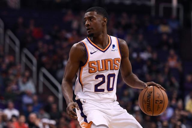 王哲林谈世界杯:上场就全力以赴 这是我的工作